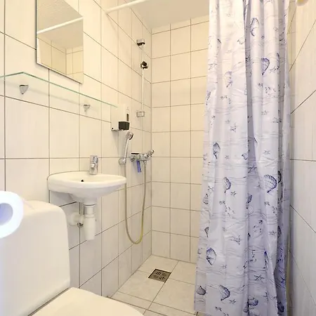 Guest house Aisa *