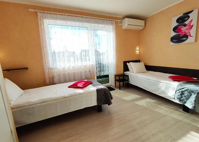 艾萨旅馆 招待所 派尔努